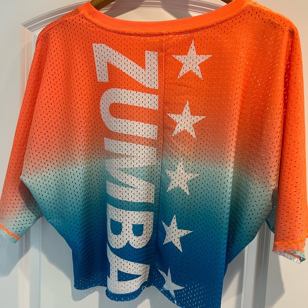 Zumba top!! Let’s dance it!